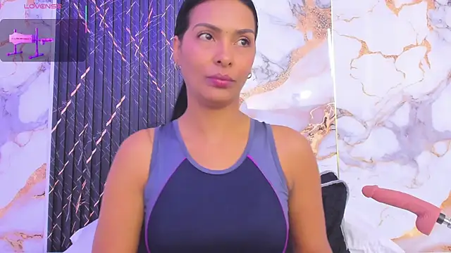 Snapshot of Alyson-a chatting on December 2, 2025, 12:51 pm Alyson-a online show from December 2, 2025, 12:51 pm