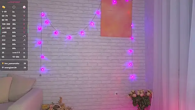 Snapshot of candyboofairy chatting on May 15, 2026, 10:52 pm candyboofairy online show from May 15, 2026, 10:52 pm