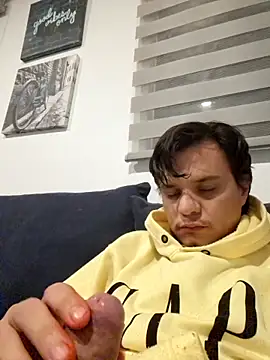 Snapshot of stevego94 chatting on October 1, 2025, 5:01 am stevego94 online show from October 1, 2025, 5:01 am