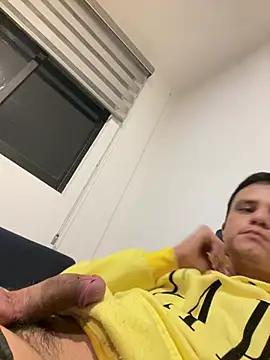 Snapshot of stevego94 chatting on February 27, 2025, 6:46 am stevego94 online show from February 27, 2025, 6:46 am