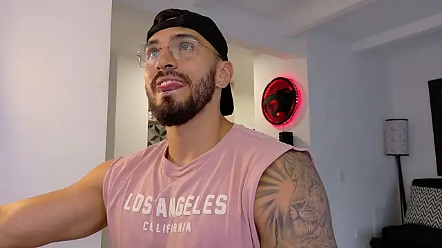 tony muscle online show from January 15, 2026, 8:34 pm