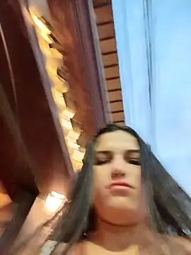 Snapshot of girl_milk1 chatting on November 21, 2025, 10:42 pm girl milk1 online show from November 21, 2025, 10:42 pm