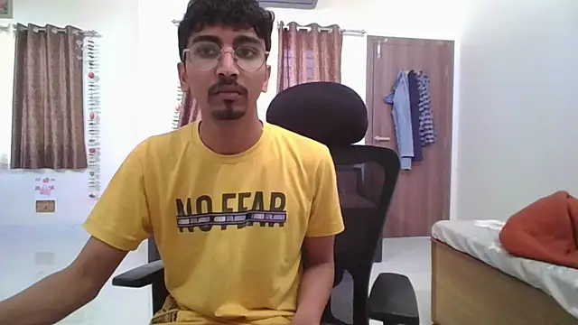 Snapshot of Prikrishi2024 chatting on March 6, 2025, 7:36 am Prikrishi2024 online show from March 6, 2025, 7:36 am