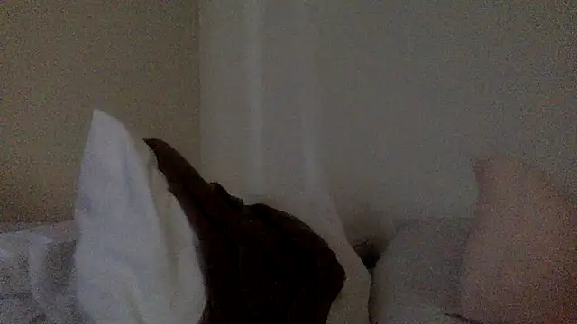 yeswewill13 online show from October 18, 2025, 6:21 pm