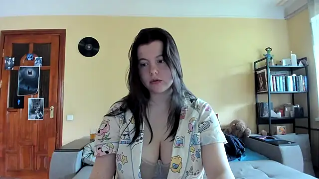 LillyDepp online show from May 8, 2026, 1:26 pm