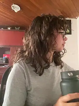 Andi9  online show from September 13, 2025, 10:10 pm