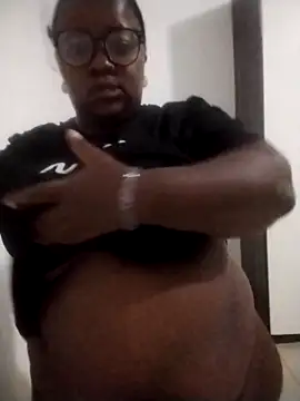 HotBootyBabe90 online show from February 20, 2026, 7:27 pm