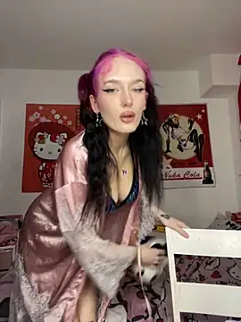 Snapshot of badgirllilli chatting on September 29, 2025, 9:42 pm badgirllilli online show from September 29, 2025, 9:42 pm