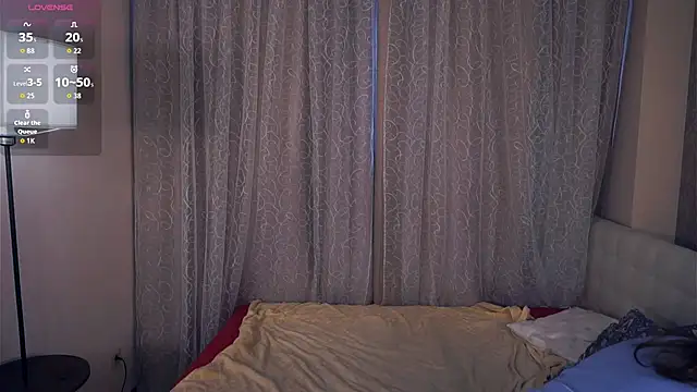 Snapshot of CathrynDail chatting on November 2, 2025, 6:18 am CathrynDail online show from November 2, 2025, 6:18 am