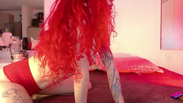 Borbala Iggy online show from October 25, 2025, 10:32 pm