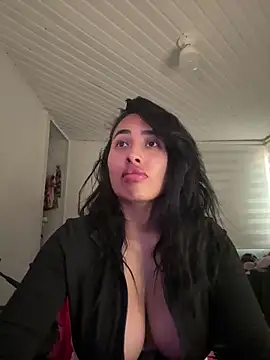 Anily Lovely online show from March 13, 2026, 10:15 pm