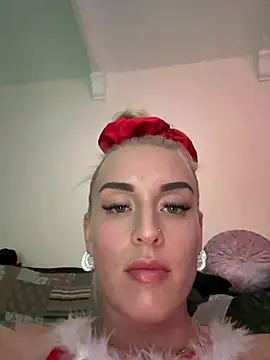 Snapshot of Barbie_26 chatting on December 24, 2024, 7:44 pm Barbie 26 online show from December 24, 2024, 7:44 pm