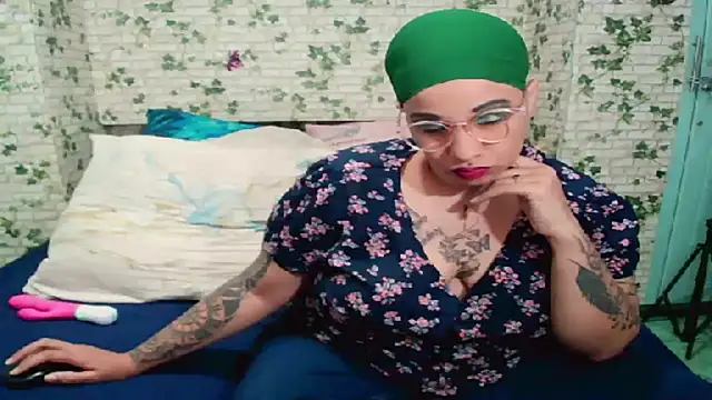 Snapshot of Indian_candyXX chatting on May 14, 2026, 4:37 pm Indian candyXX online show from May 14, 2026, 4:37 pm
