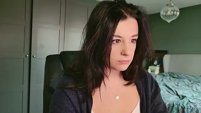 flatwhite0 online show from January 14, 2026, 10:08 am