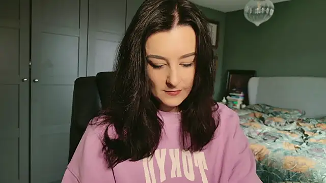 flatwhite0 online show from January 19, 2026, 11:03 am