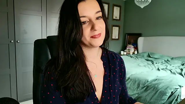 flatwhite0 online show from March 9, 2026, 11:25 am