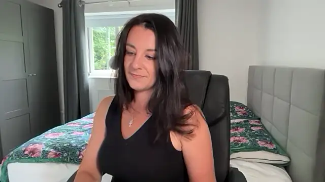 Snapshot of flatwhite0 chatting on June 20, 2026, 3:50 pm flatwhite0 online show from June 20, 2026, 3:50 pm