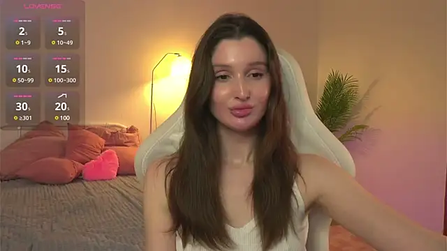 Snapshot of tender_babyy chatting on February 19, 2025, 11:17 am tender babyy online show from February 19, 2025, 11:17 am