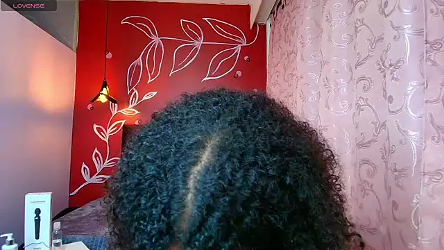 Zia Green online show from March 5, 2025, 12:11 pm