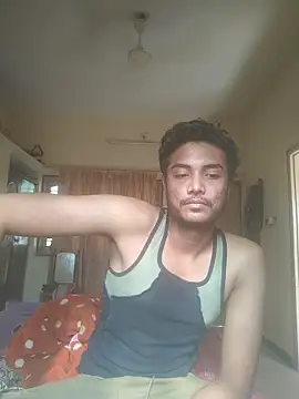 Snapshot of mark_2431 chatting on October 17, 2025, 9:45 am mark 2431 online show from October 17, 2025, 9:45 am
