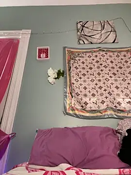 ebonycatlisaaaalime online show from October 21, 2025, 12:26 pm