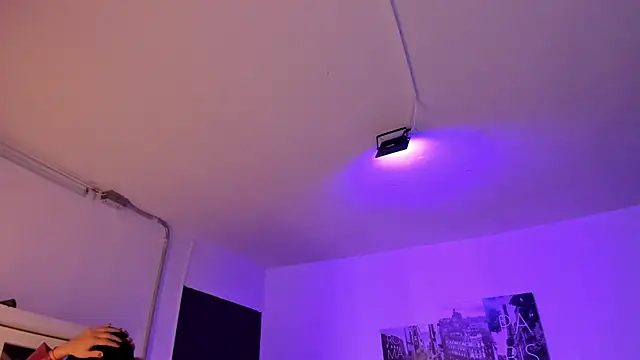 Snapshot of Amy_Kiitty_ chatting on January 9, 2026, 12:45 pm Amy Kiitty online show from January 9, 2026, 12:45 pm