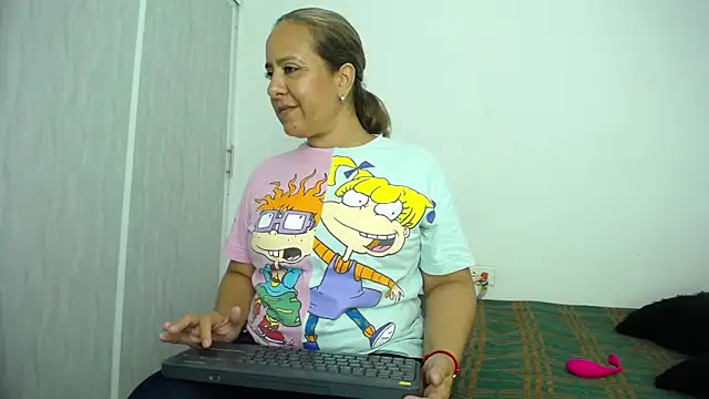 Iivana 19 online show from February 8, 2026, 7:00 pm