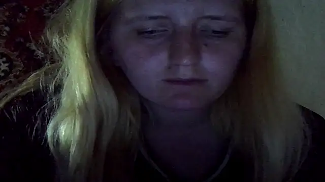 Enchantress21 online show from June 21, 2026, 9:09 pm