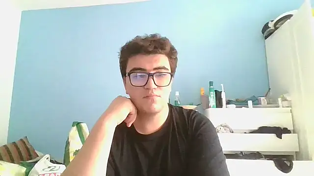 Snapshot of sorolla12 chatting on December 14, 2025, 2:33 pm sorolla12 online show from December 14, 2025, 2:33 pm