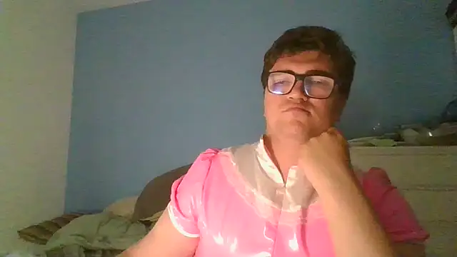 sorolla12 online show from April 16, 2026, 9:39 pm