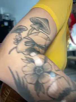 GoldieBakeman online show from October 29, 2025, 4:39 pm