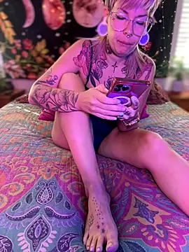 GoldieBakeman online show from October 16, 2025, 4:15 pm