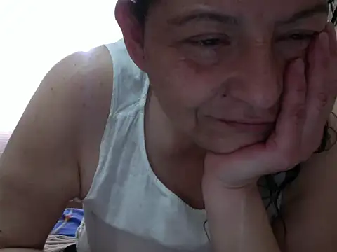 Snapshot of straichathot_08 chatting on December 1, 2025, 7:04 pm straichathot 08 online show from December 1, 2025, 7:04 pm