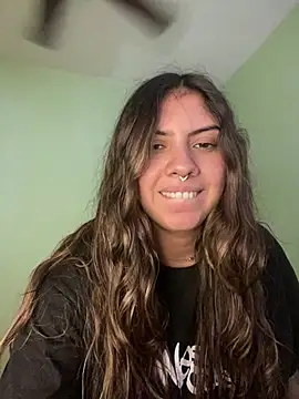 Snapshot of Argentiiniita chatting on March 8, 2026, 9:07 pm Argentiiniita online show from March 8, 2026, 9:07 pm