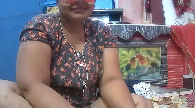 Snapshot of naina-80 chatting on March 10, 2025, 4:57 pm naina-80 online show from March 10, 2025, 4:57 pm