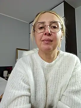 MariaRichi  online show from January 16, 2026, 2:43 pm