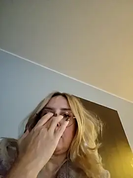 Snapshot of MariaRichi_ chatting on November 29, 2025, 7:08 am MariaRichi online show from November 29, 2025, 7:08 am