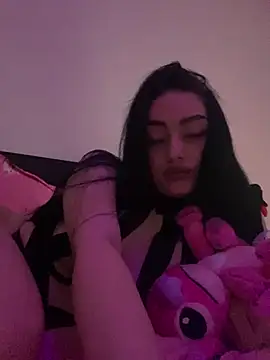 Snapshot of Gya_Rue chatting on November 21, 2025, 1:04 am Gya Rue online show from November 21, 2025, 1:04 am