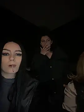 Snapshot of Gya_Rue chatting on March 15, 2025, 6:32 pm Gya Rue online show from March 15, 2025, 6:32 pm