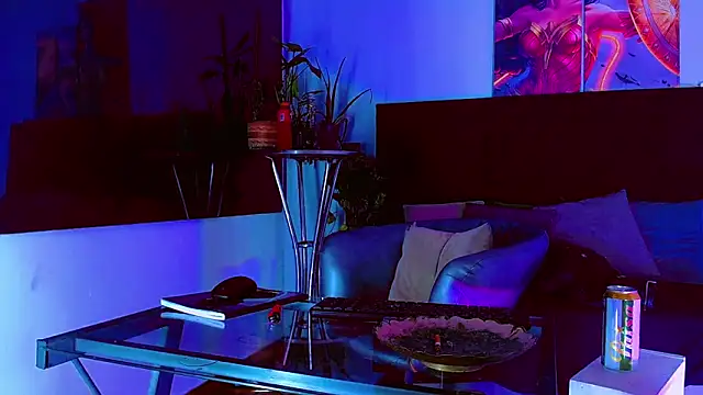 HannibalLester online show from December 23, 2025, 4:12 am