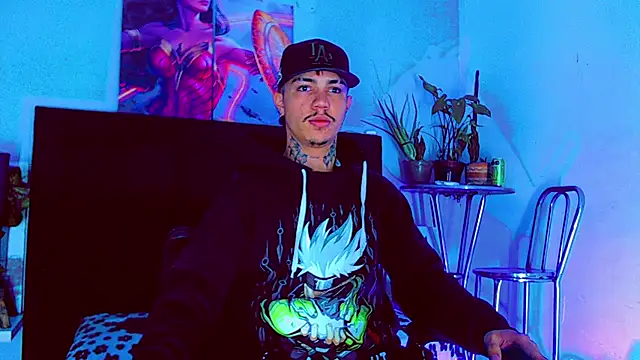 Snapshot of HannibalLester chatting on October 28, 2025, 5:29 am HannibalLester online show from October 28, 2025, 5:29 am