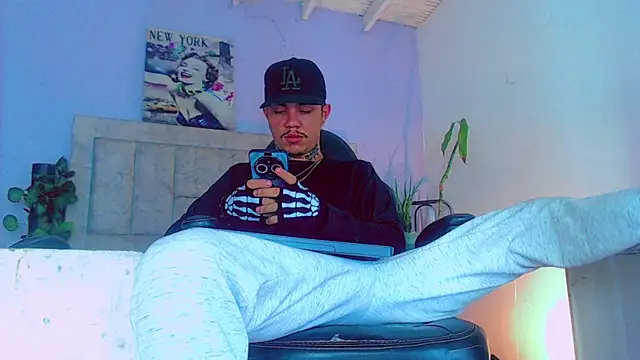 Snapshot of HannibalLester chatting on October 5, 2025, 4:53 pm HannibalLester online show from October 5, 2025, 4:53 pm