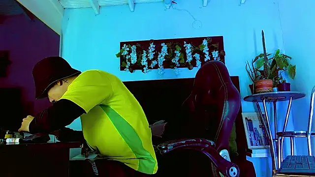 HannibalLester online show from February 25, 2026, 3:29 am