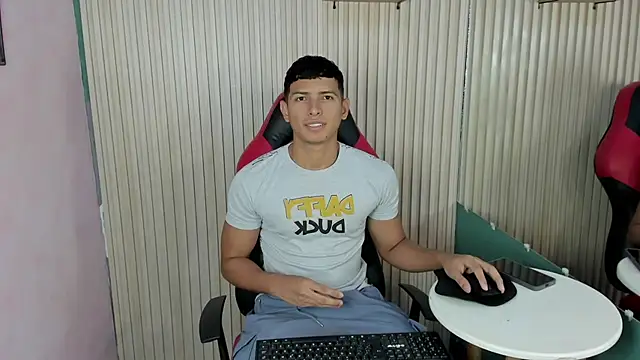 yei-sant online show from November 7, 2025, 2:49 am