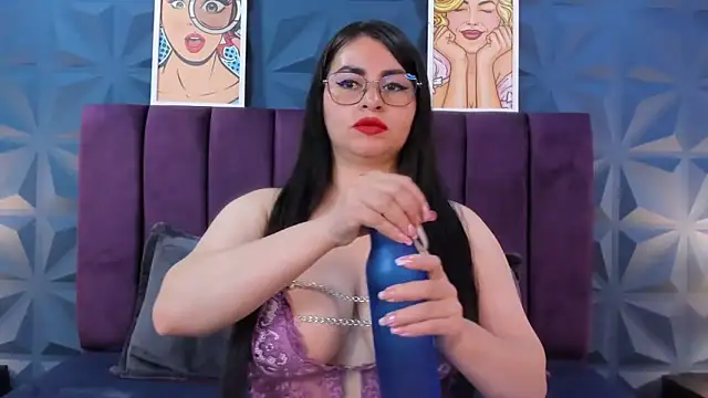 NicoleJonss online show from March 11, 2026, 3:22 am