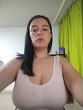 hailey85 online show from May 19, 2026, 11:23 pm