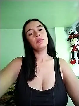 hailey85 online show from February 3, 2026, 9:42 pm