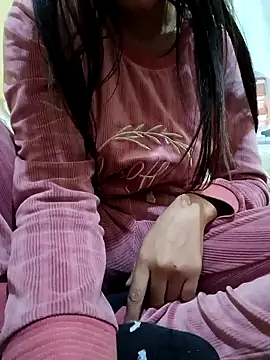 Snapshot of yasima-39 chatting on January 4, 2025, 7:02 pm yasima-39 online show from January 4, 2025, 7:02 pm