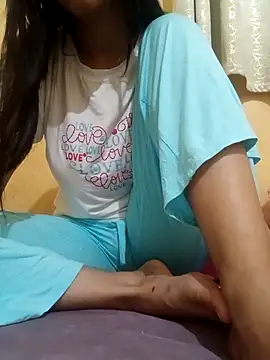 Snapshot of yasima-39 chatting on October 6, 2025, 5:24 pm yasima-39 online show from October 6, 2025, 5:24 pm