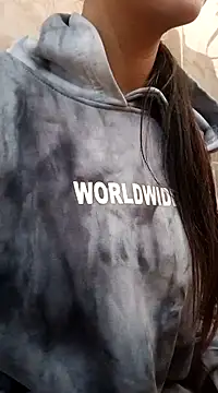 Snapshot of yasima-39 chatting on January 22, 2025, 1:11 pm yasima-39 online show from January 22, 2025, 1:11 pm